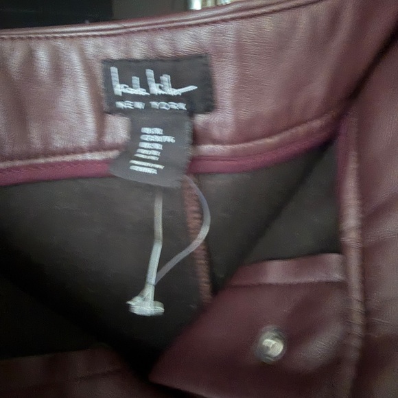 Nicole Miller Maroon Pleather A-Line Skirt - Picture 15 of 16